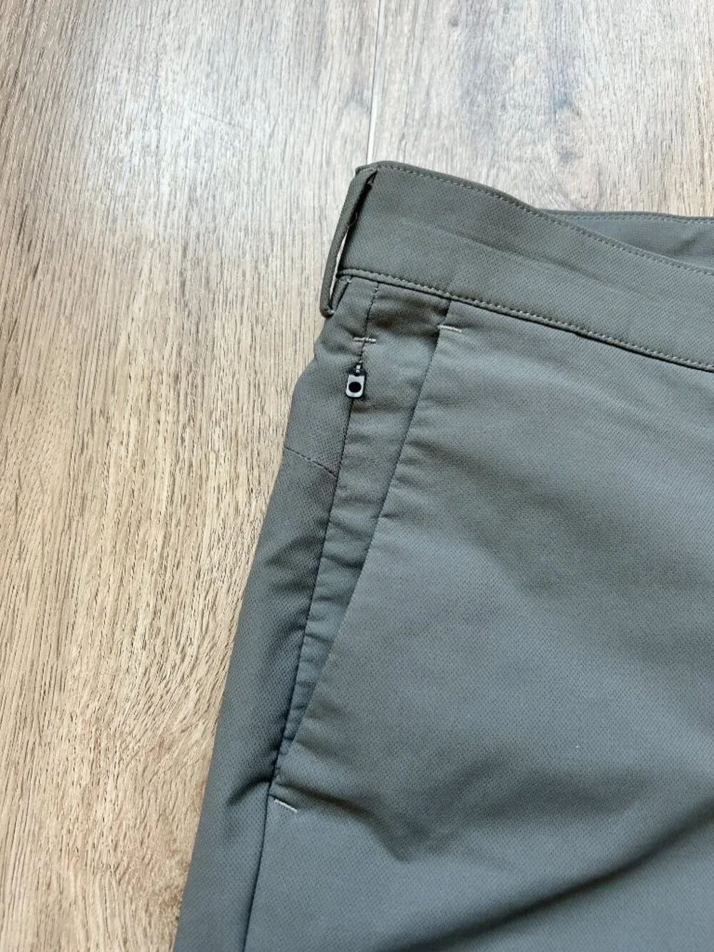 Banana Republic Men's Slim City Pants Skyline Gray Lightweight Commute 35x32